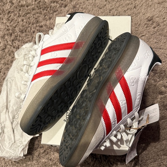 adidas Originals x Hello Kitty Gazelle Indoor - Picture 5 of 7